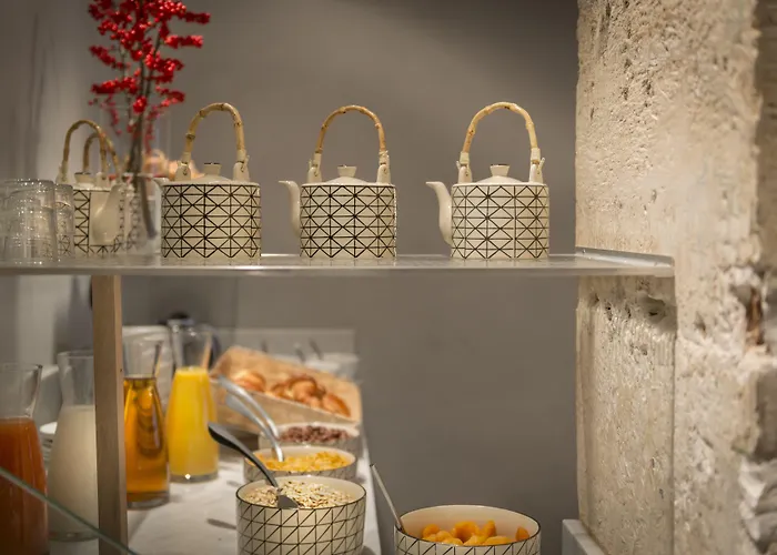 Basss מלון פריז